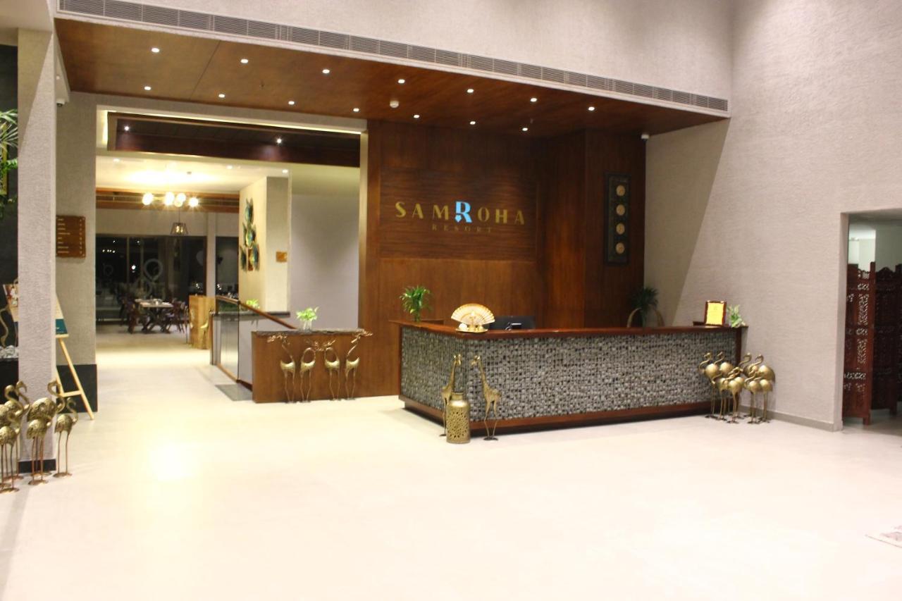 Niraamaya Retreats Samroha อทิราพาลลี ภายนอก รูปภาพ